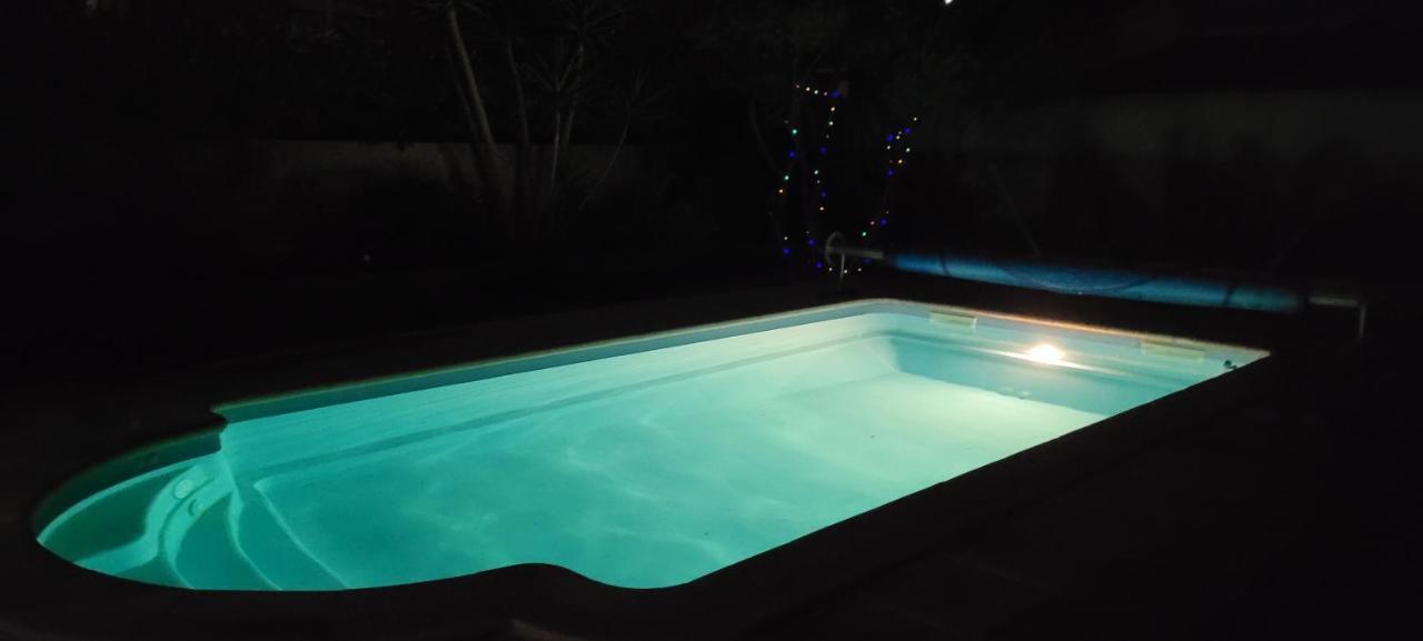 Studio Tranquillo Avec Piscine Et Salle De Sport Istres Exteriér fotografie